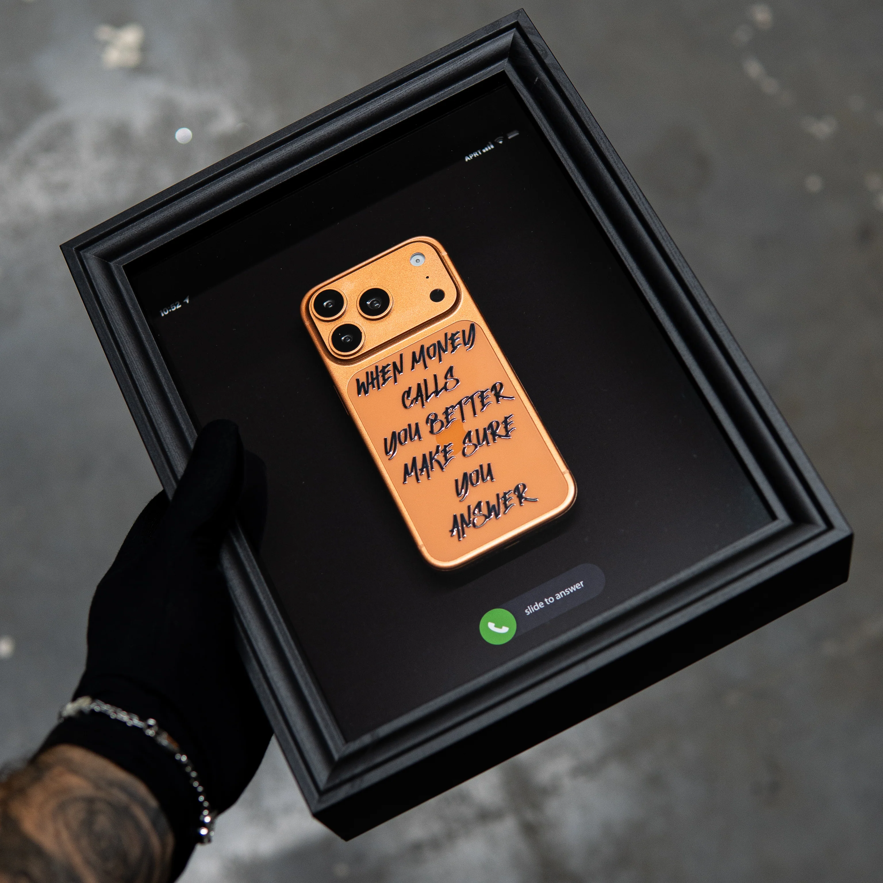 Money's Calling Frame - Image 5
